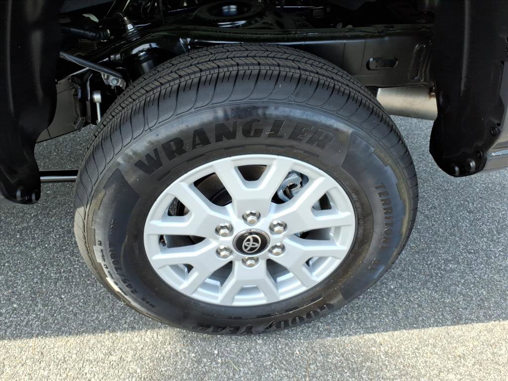 New 2026 Toyota Tacoma SR5 AWD/4WD image 8