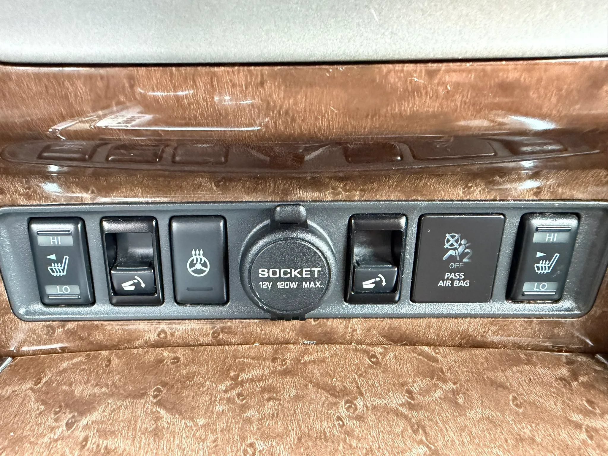 Used 2017 INFINITI QX80 2WD w/ Driver Assistance Package image 23