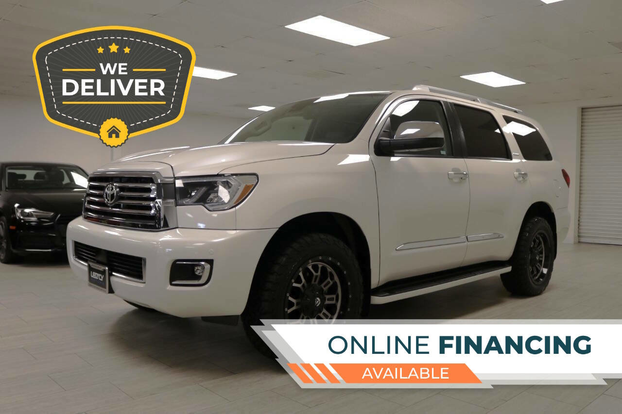 Used 2020 Toyota Sequoia Platinum image 1