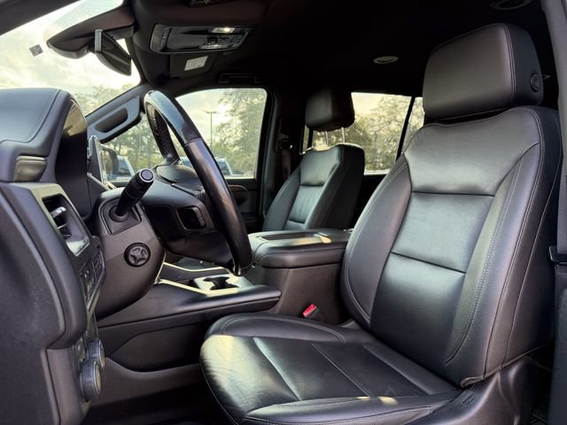 Used 2022 Chevrolet Suburban Z71 w/ Luxury Package AWD/4WD image 6