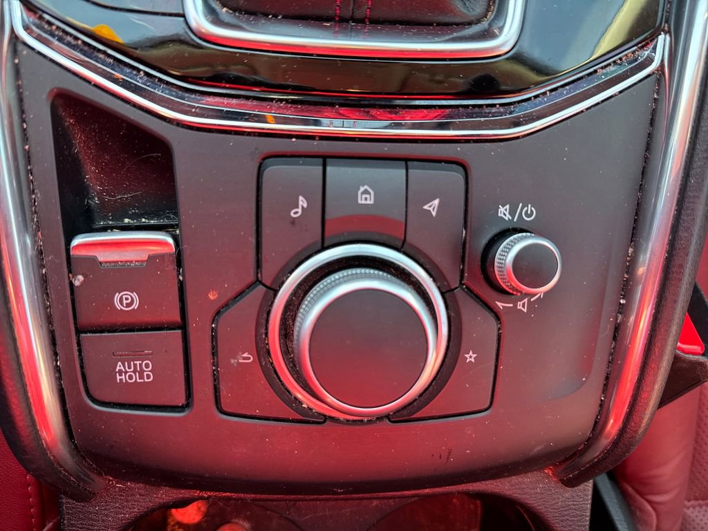 Used 2023 MAZDA CX-5 Carbon Edition image 25