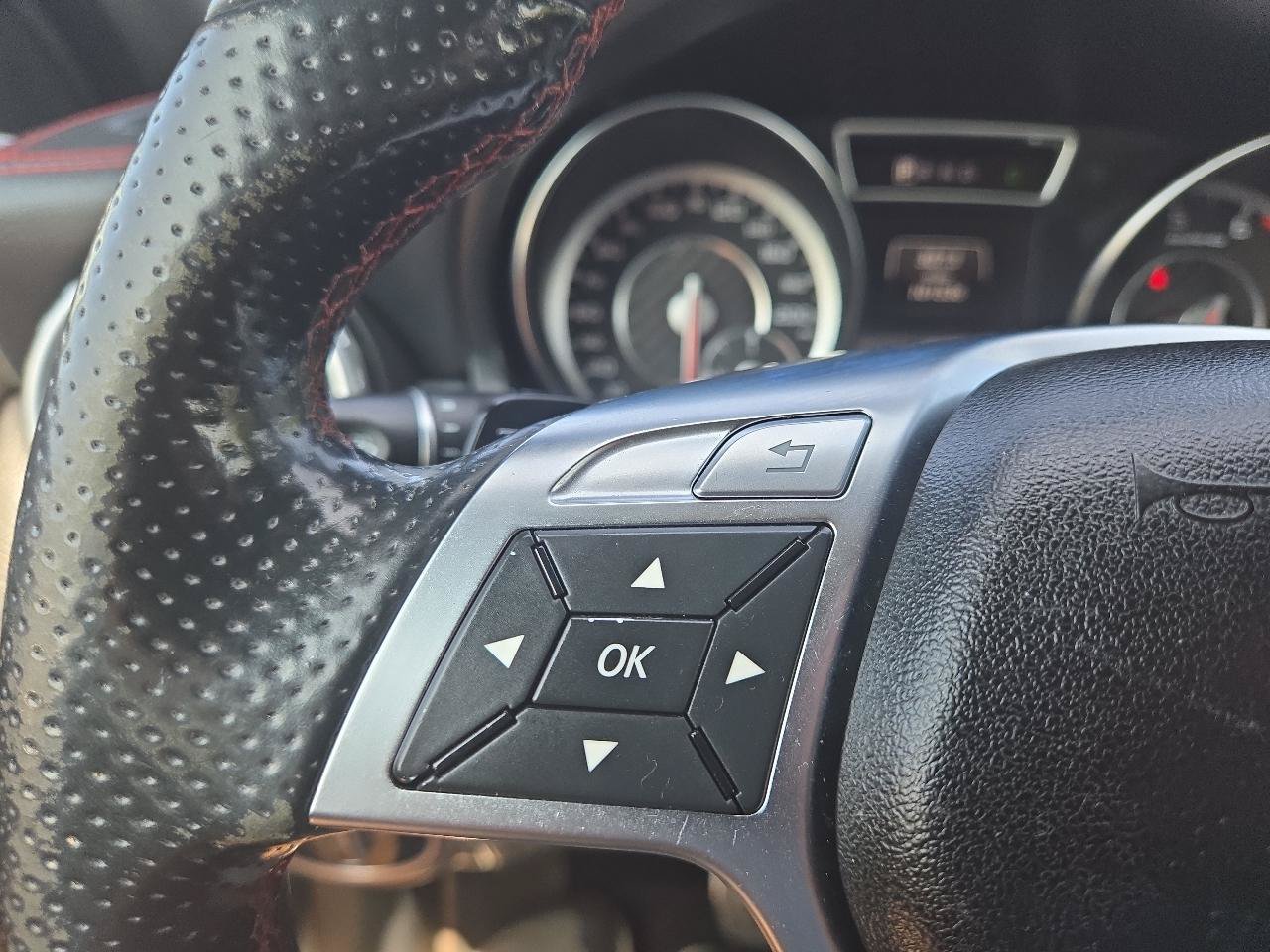 Used 2015 Mercedes-Benz GLA 45 AMG 4MATIC image 31