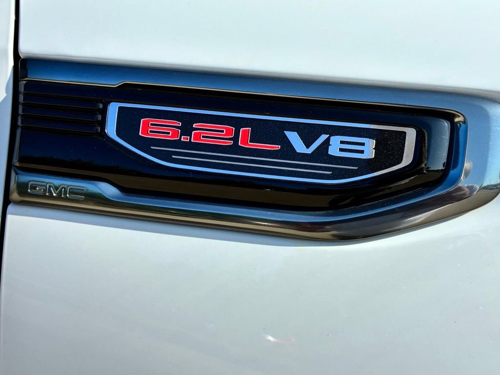 Used 2025 GMC Sierra 1500 AT4 AWD/4WD image 6