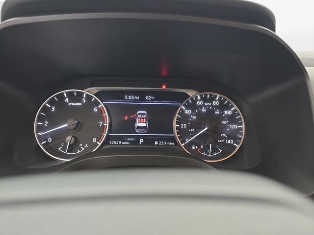 Used 2025 Nissan Rogue SV AWD/4WD image 19