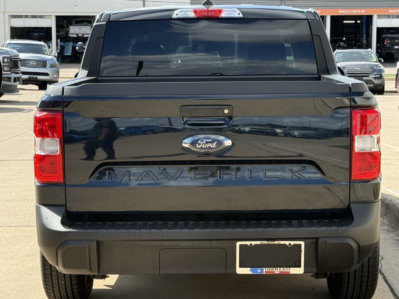 Certified 2023 Ford Maverick XLT FWD image 6