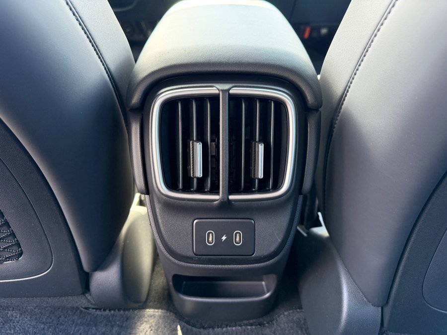 Used 2024 Hyundai Ioniq 6 SEL RWD image 42