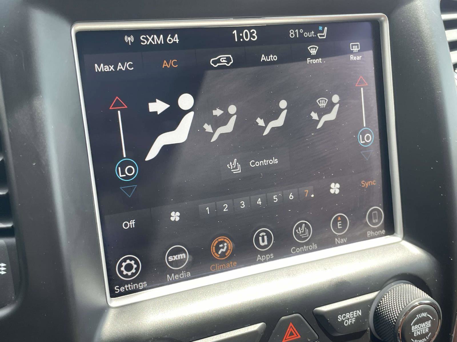 Used 2018 Jeep Grand Cherokee Summit AWD/4WD image 16