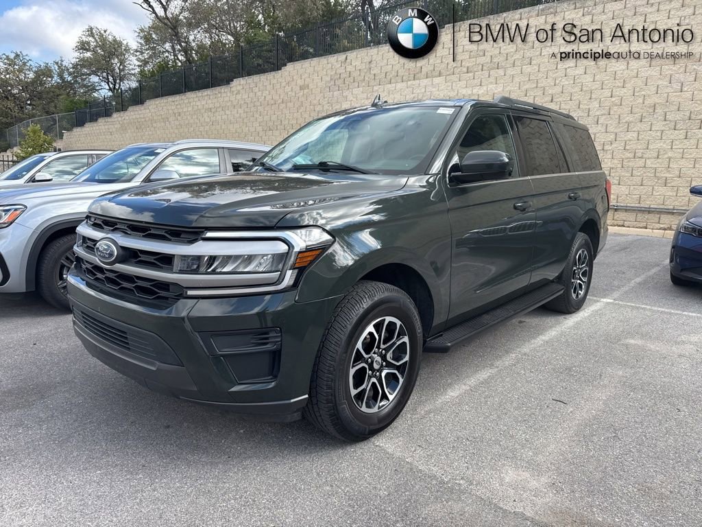Used 2022 Ford Expedition XLT