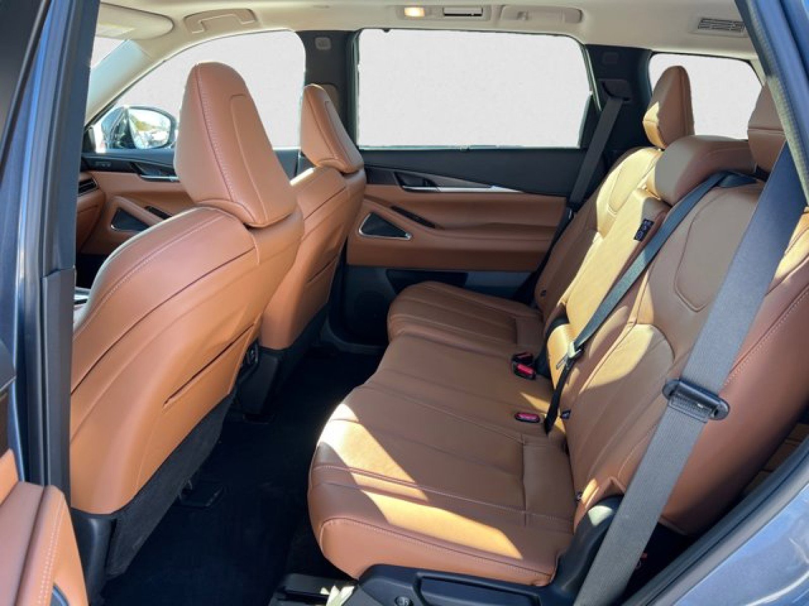 Certified 2025 INFINITI QX60 Sensory w/ Vision Package image 18