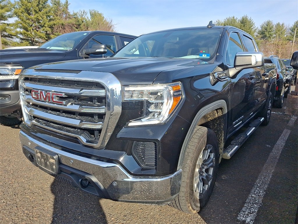 Used 2020 GMC Sierra 1500 SLE w/ SLE Value Package image 3