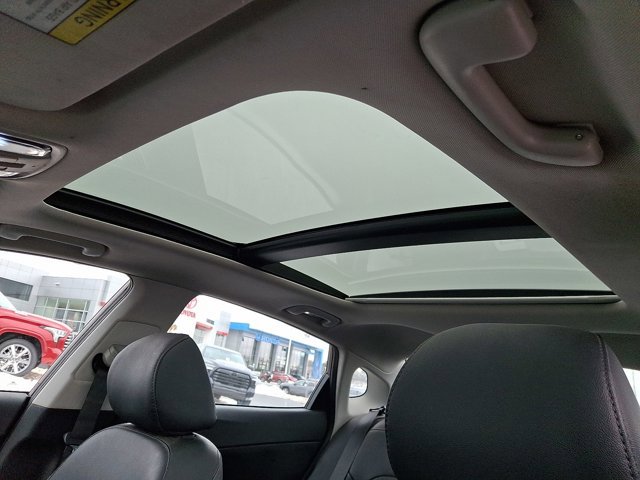 Used 2018 Kia Optima EX w/ Premium Package image 14