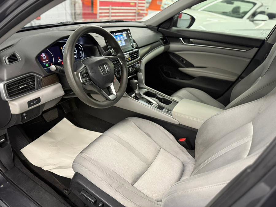 Used 2020 Honda Accord EX image 17