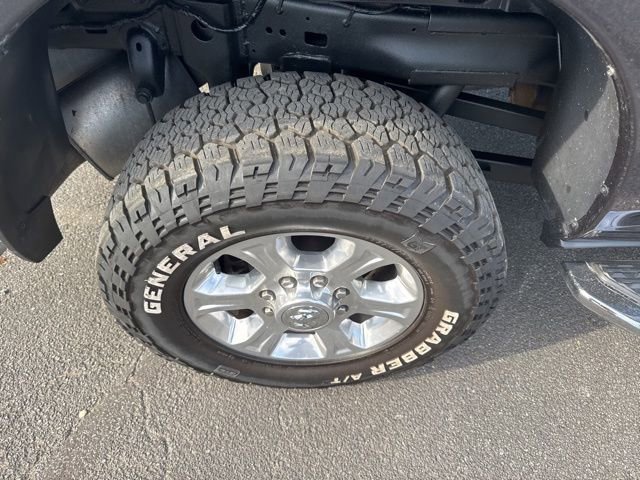 Used 2020 RAM 2500 Big Horn w/ Level 1 Equipment Group AWD/4WD image 9