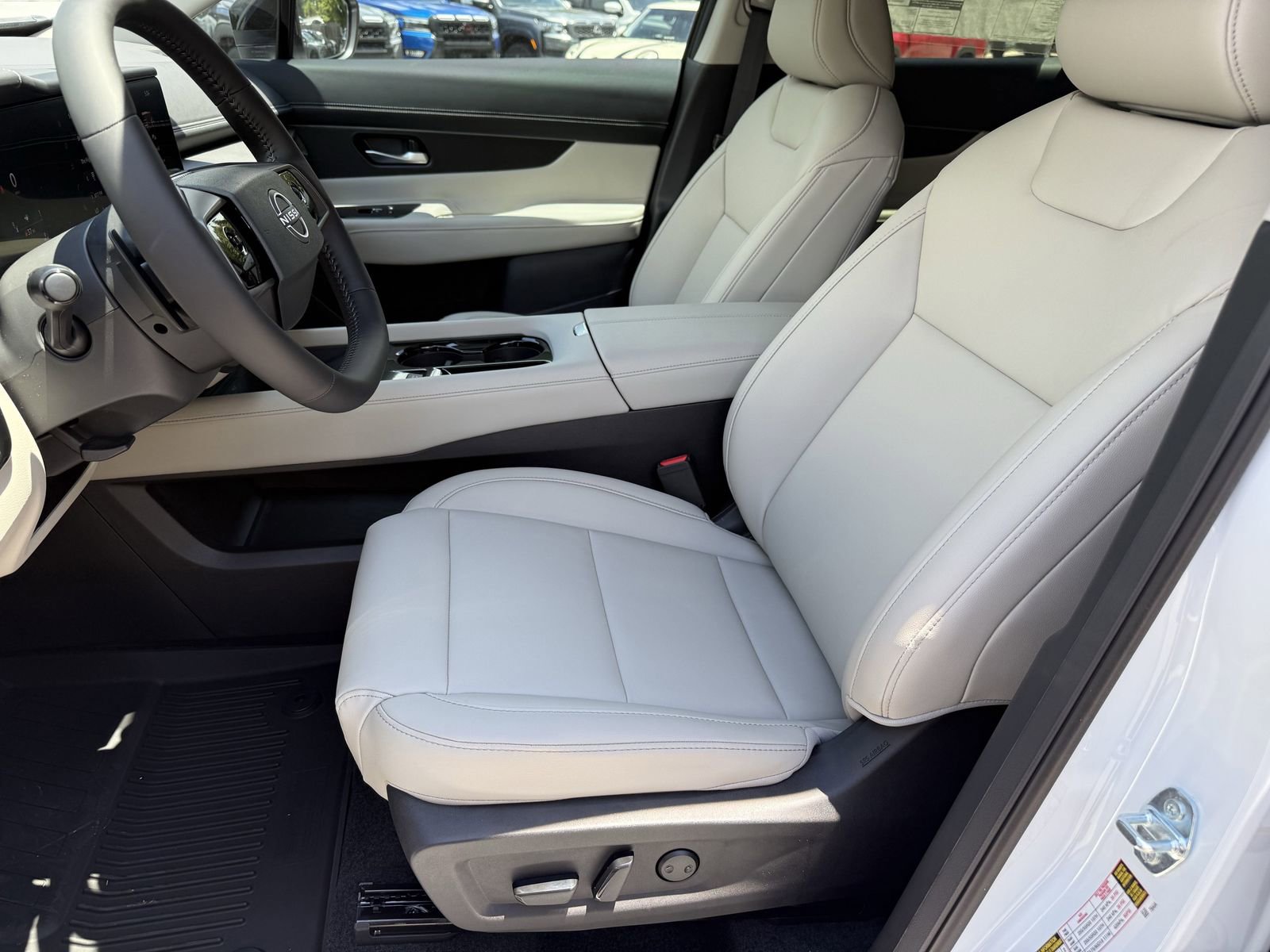 New 2025 Nissan Murano SV AWD/4WD image 20