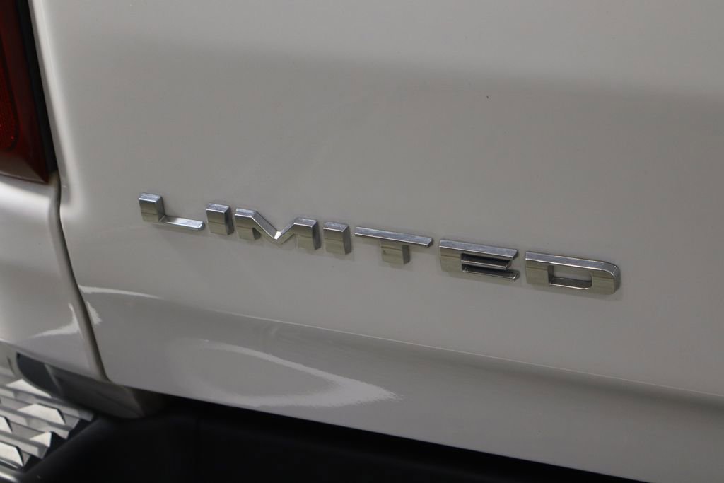 Used 2020 RAM 1500 Limited w/ Body Color Bumper Group AWD/4WD image 44