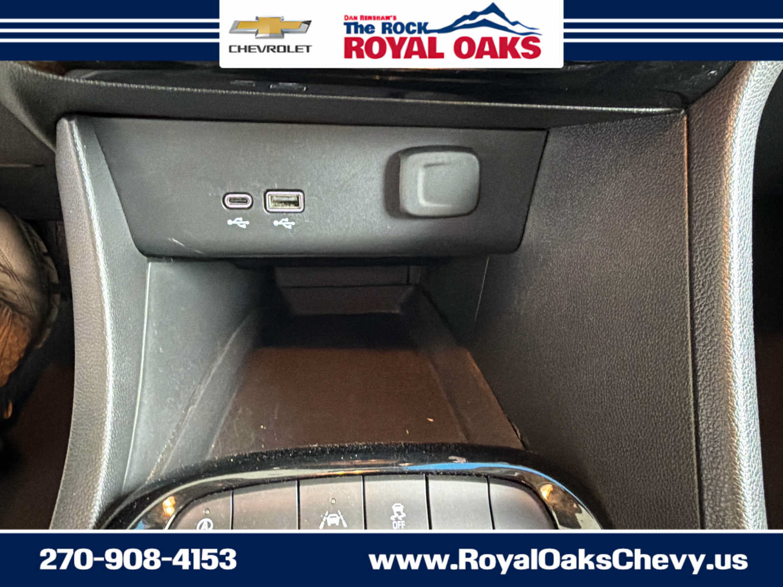 Used 2024 Buick Encore GX Sport Touring FWD image 19