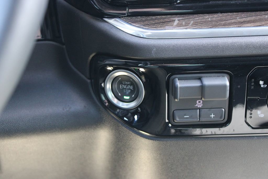 Used 2025 Chevrolet Silverado 1500 LT w/ Work Truck Package image 39