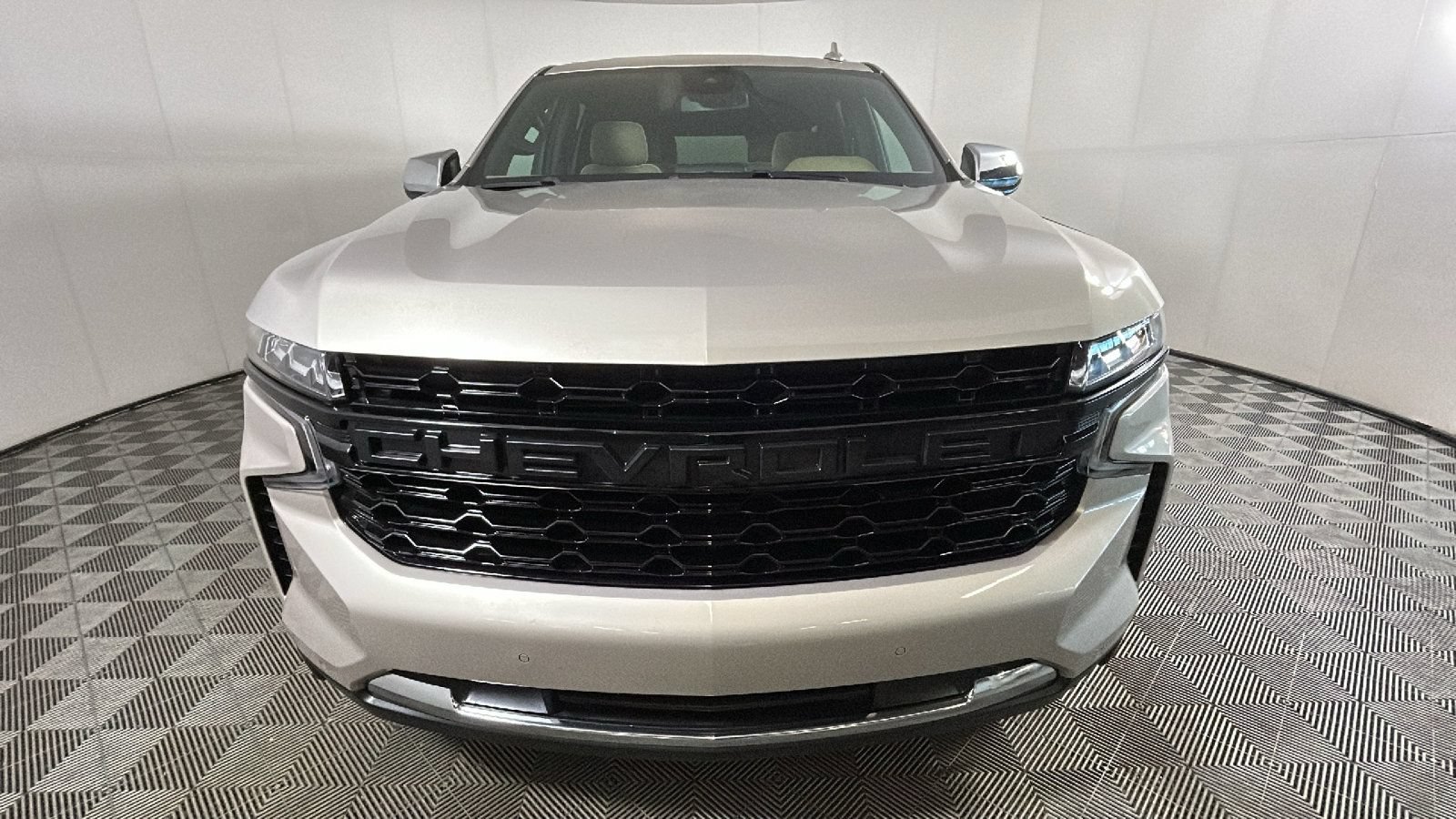 Used 2023 Chevrolet Tahoe Premier AWD/4WD image 9