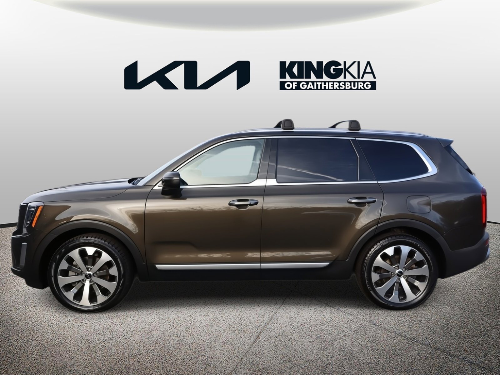 Certified 2022 Kia Telluride S image 7