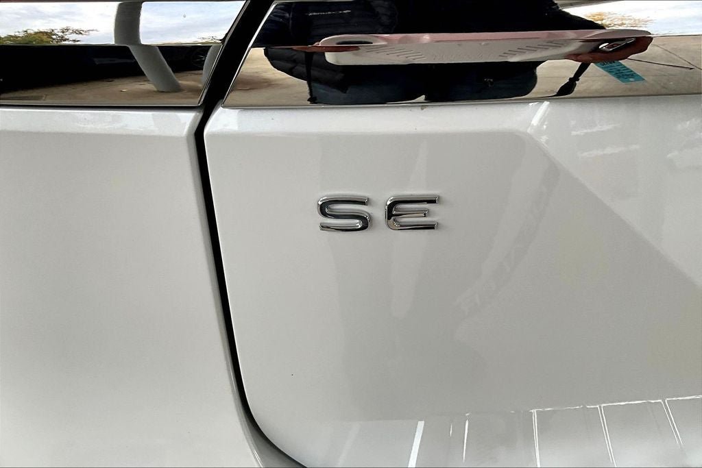 New 2026 Volkswagen Atlas SE FWD image 7