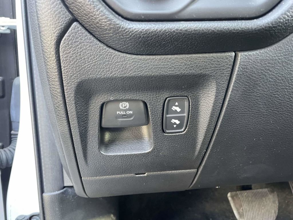 Used 2020 RAM 1500 Big Horn image 24