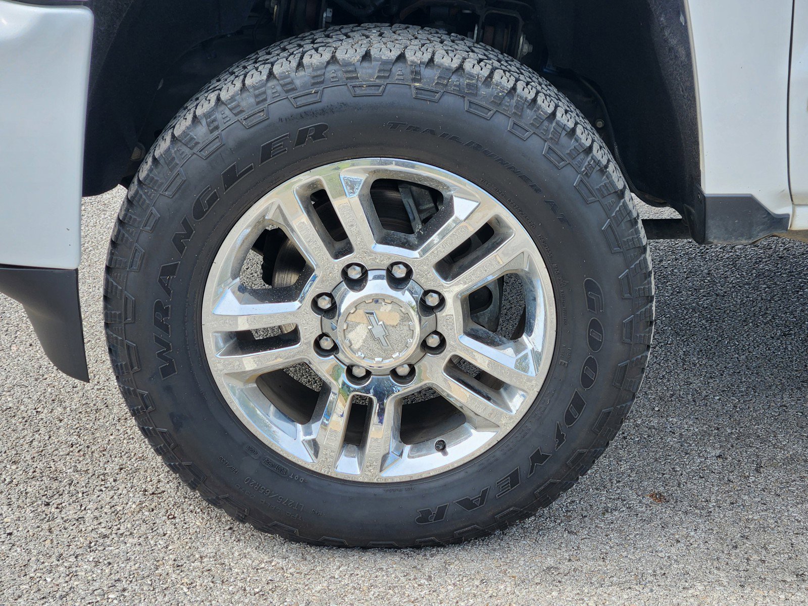 Used 2016 Chevrolet Silverado 2500 High Country w/ Duramax Plus Package image 29