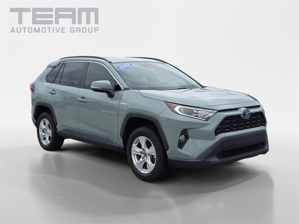 Used 2021 Toyota RAV4 XLE w/ Convenience Package