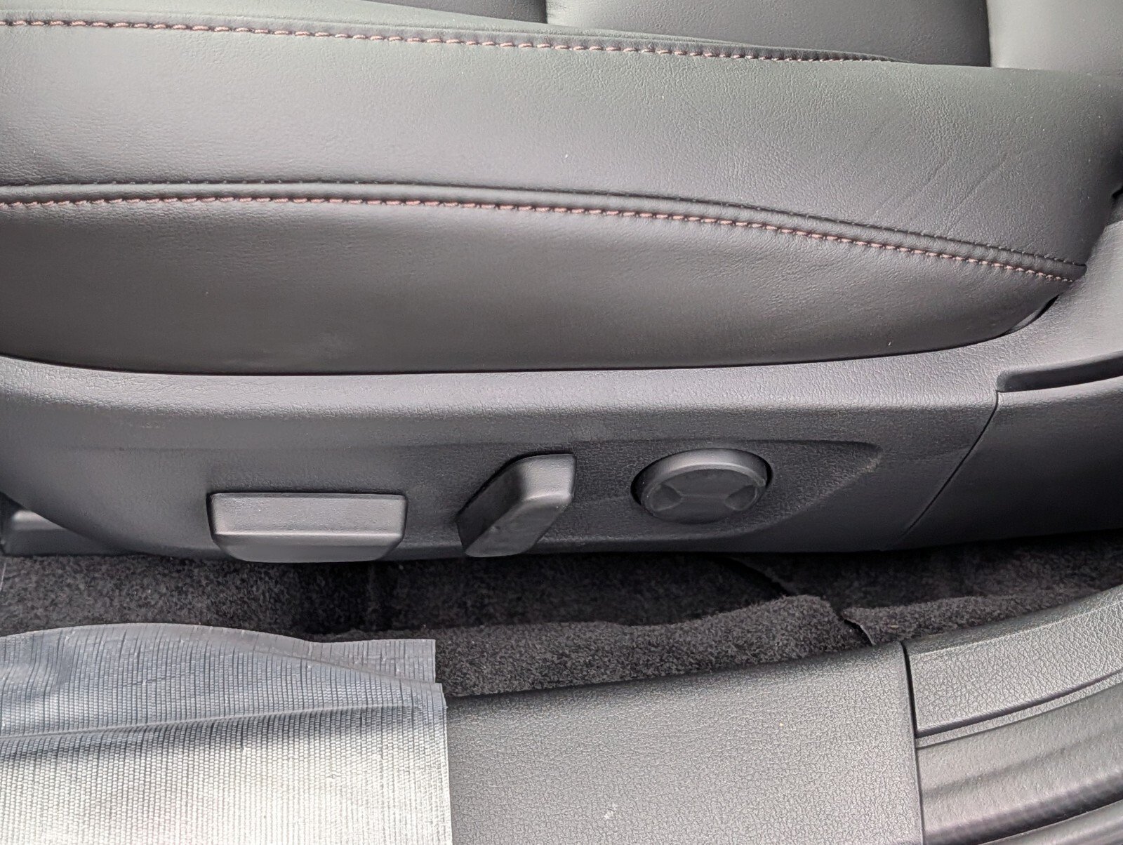 New 2026 MAZDA MAZDA3 2.5 S Sedan w/ Preferred Pkg FWD image 10