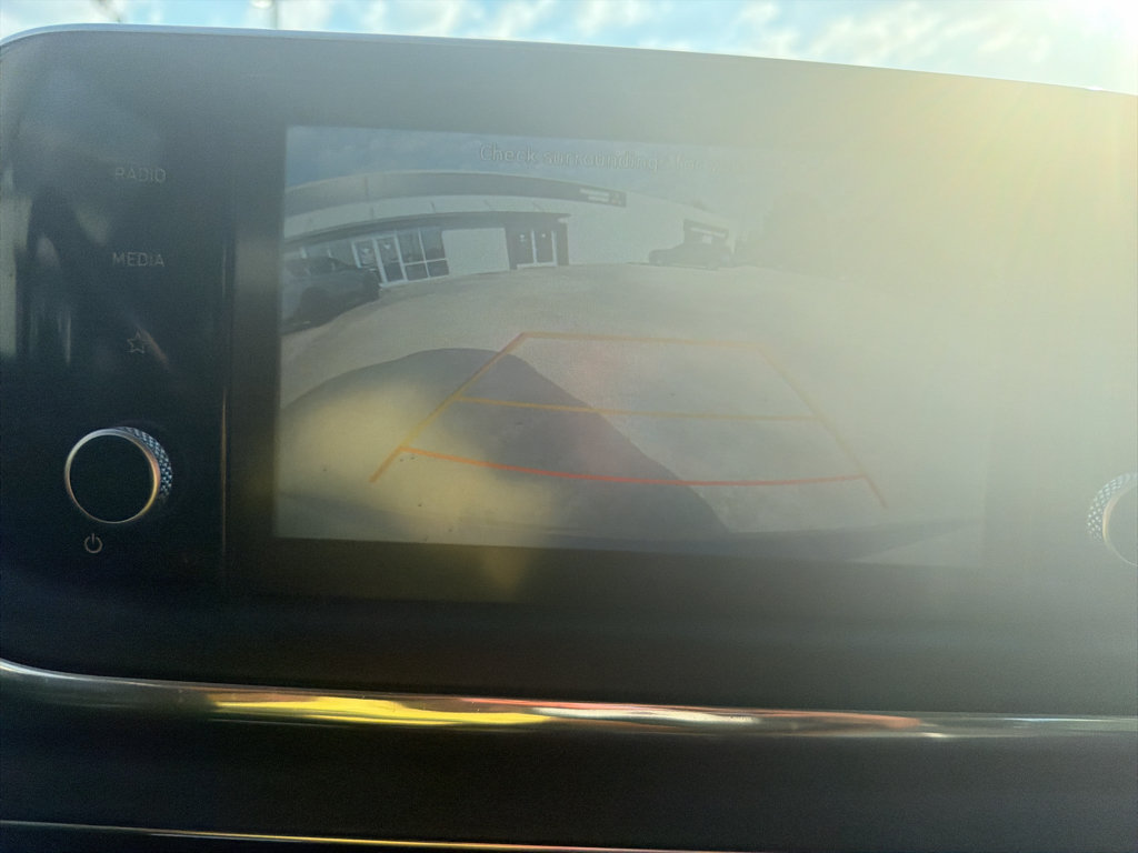 Used 2020 Hyundai Sonata SEL w/ Convenience + Sunroof Package FWD image 10