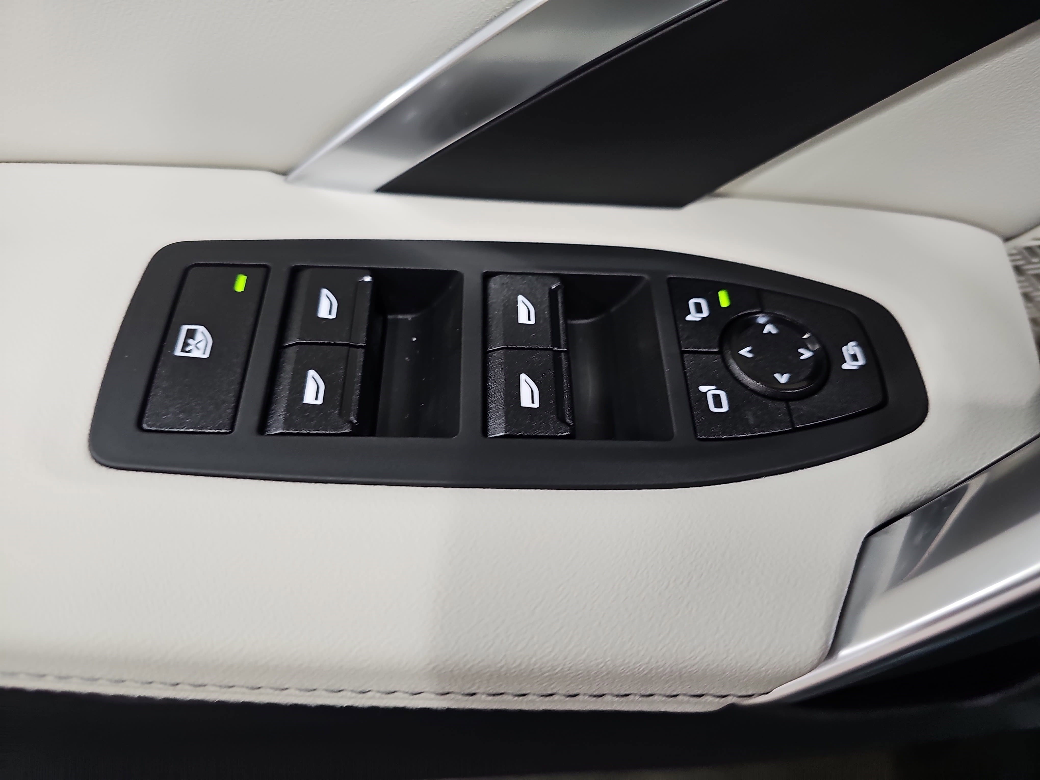 New 2026 BMW X2 xDrive28i w/ Technology Package image 29