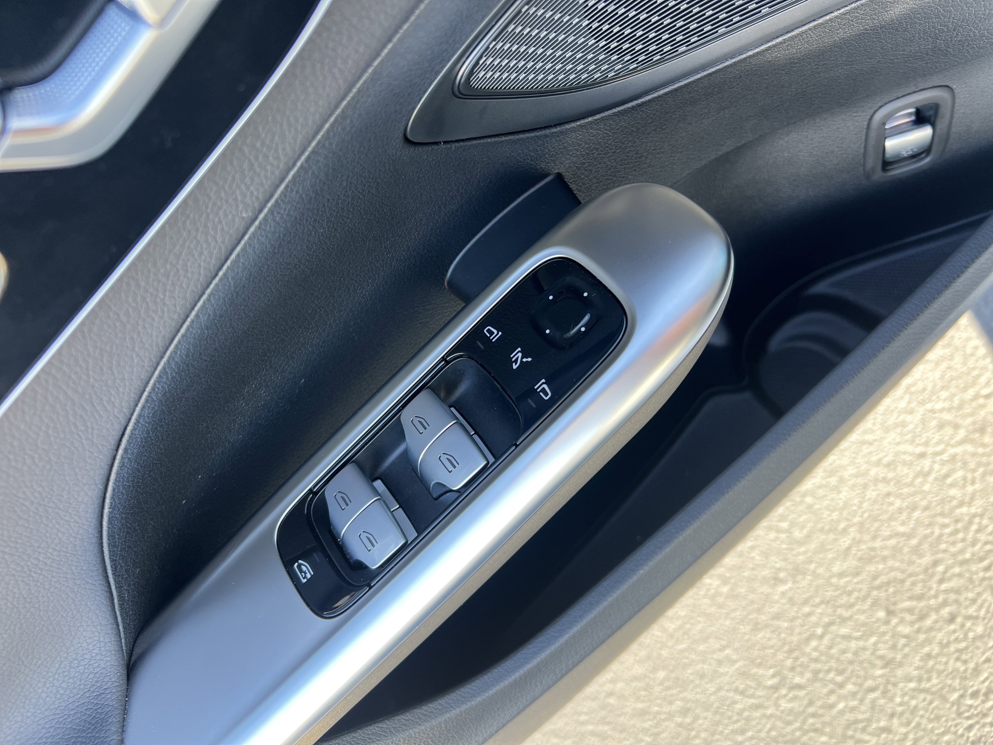 Certified 2025 Mercedes-Benz C 300 Sedan image 15