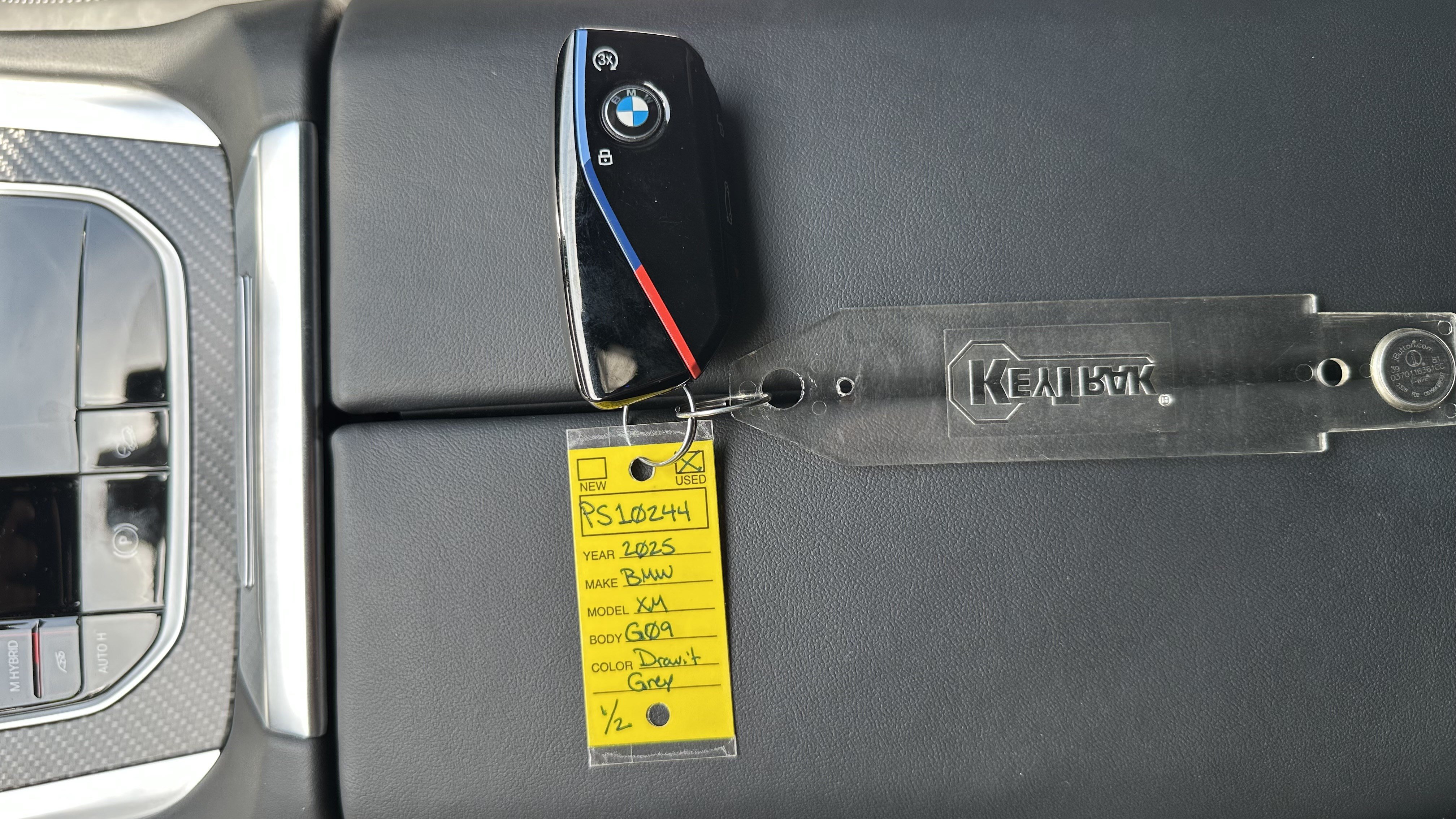 Certified 2025 BMW XM AWD/4WD image 35