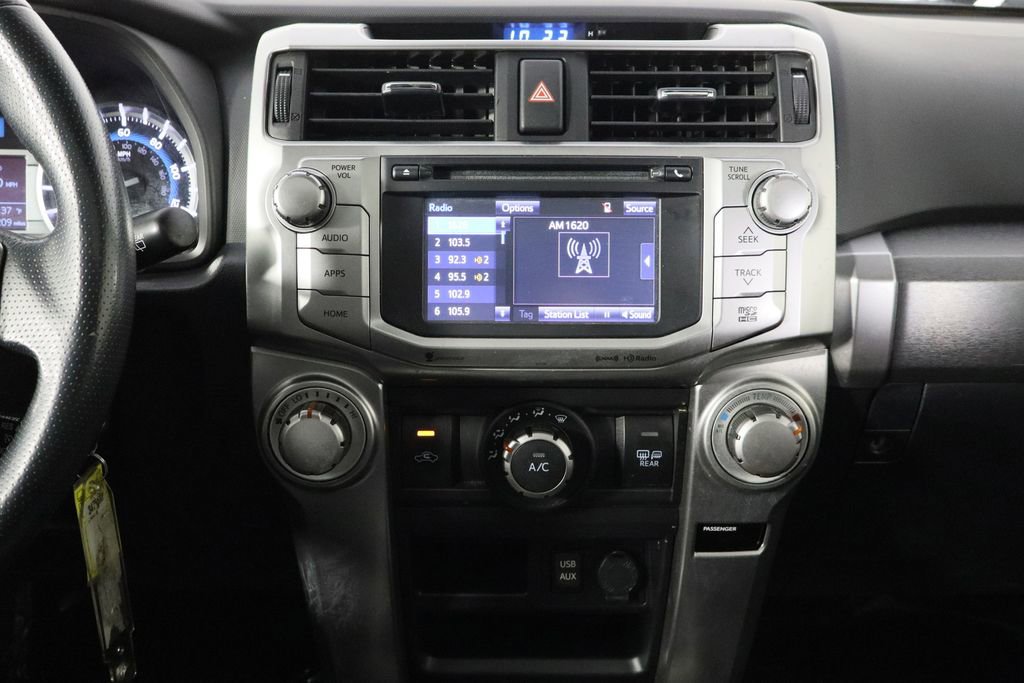 Used 2018 Toyota 4Runner SR5 Premium image 29