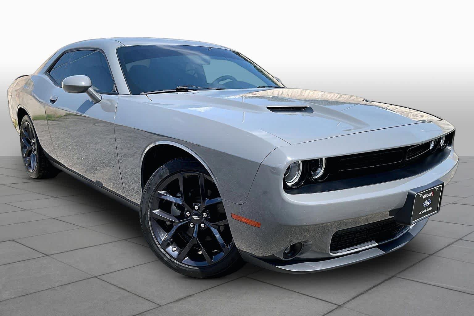 Used 2023 Dodge Challenger SXT w/ Blacktop Package RWD image 3