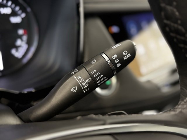 Certified 2023 Cadillac XT5 Premium Luxury w/ Technology Package image 35