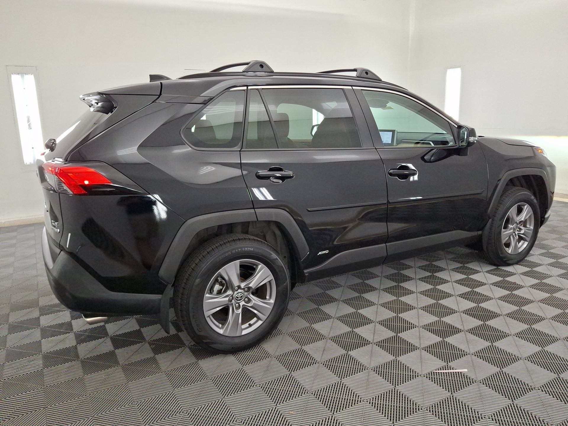 Certified 2024 Toyota RAV4 XLE w/ Convenience Package AWD/4WD image 26