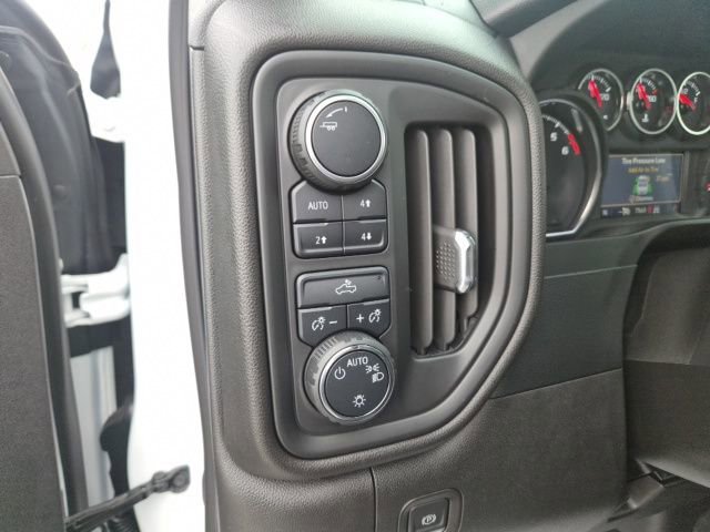 Used 2022 Chevrolet Silverado 1500 Custom Trail Boss w/ Safety Confidence Package image 23