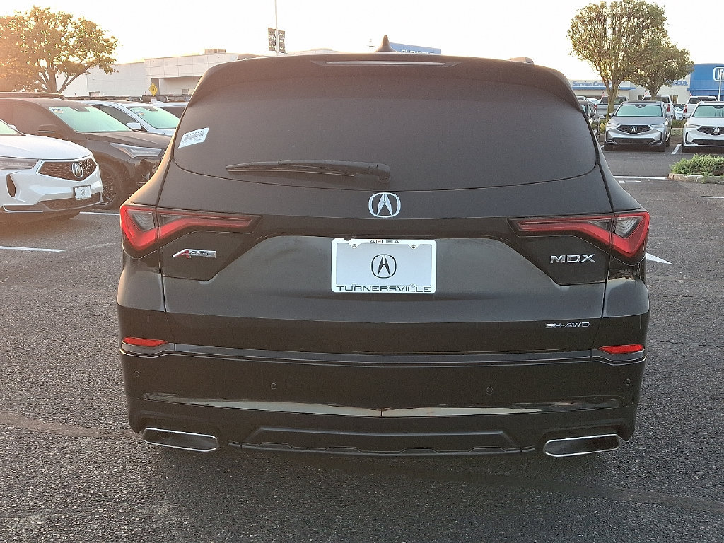 Certified 2025 Acura MDX A-Spec w/ Advance Package AWD/4WD image 5