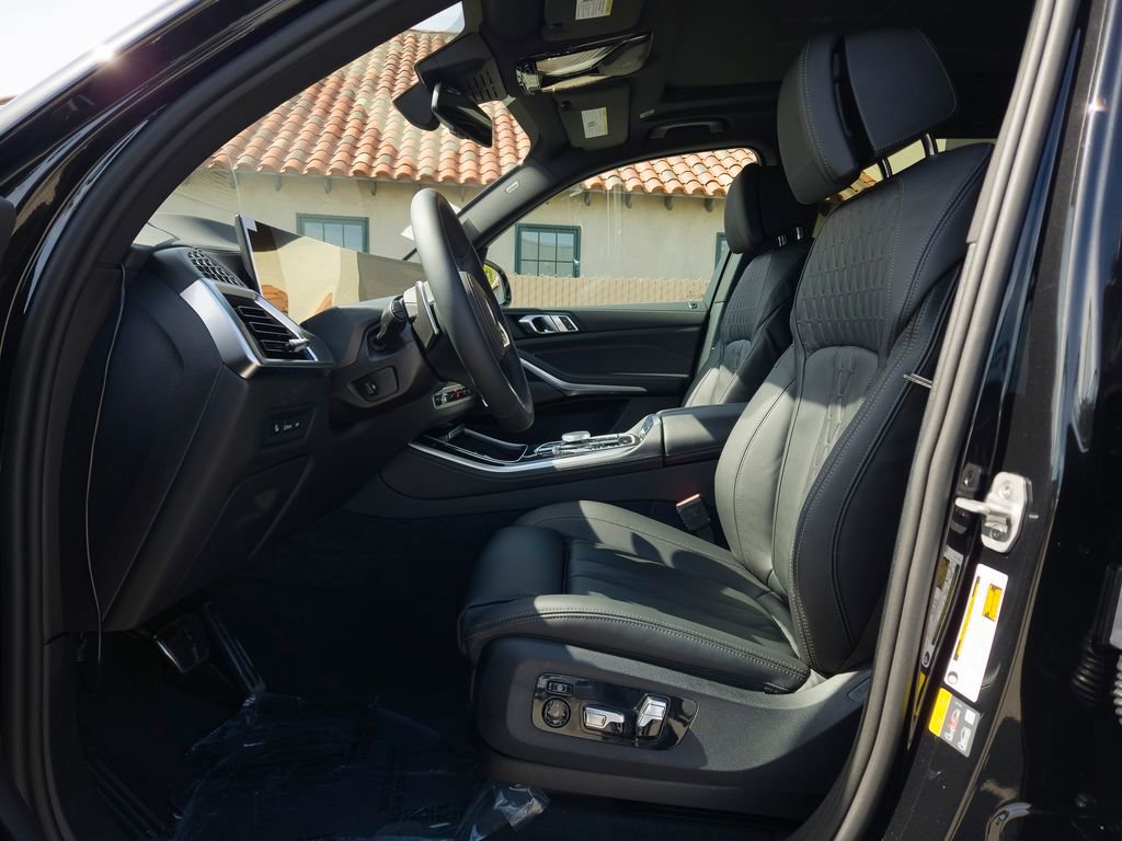 New 2026 BMW X5 xDrive50e w/ M Sport Package image 7