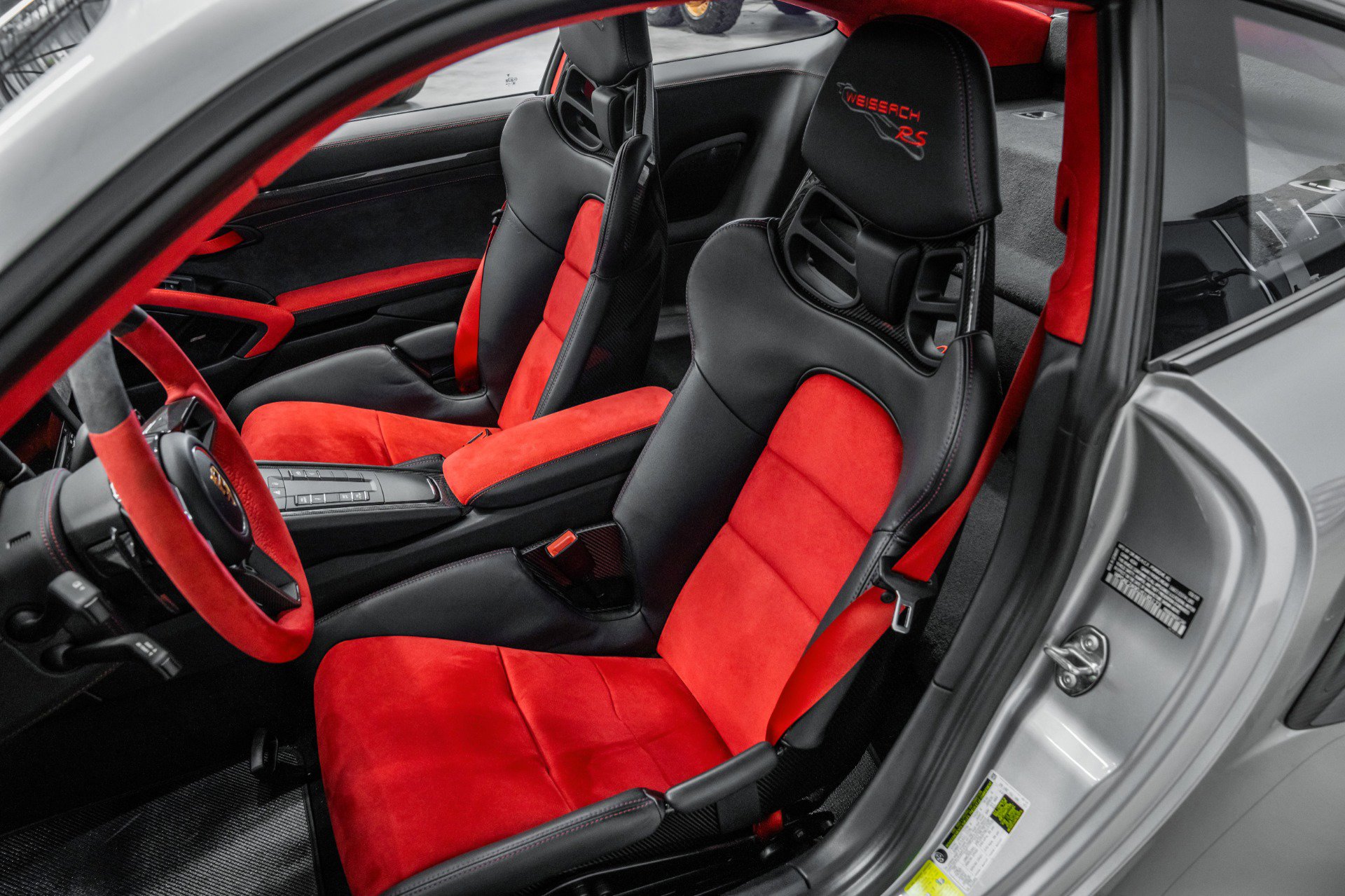 Used 2018 Porsche 911 GT2 RS w/ Weissach Package image 21