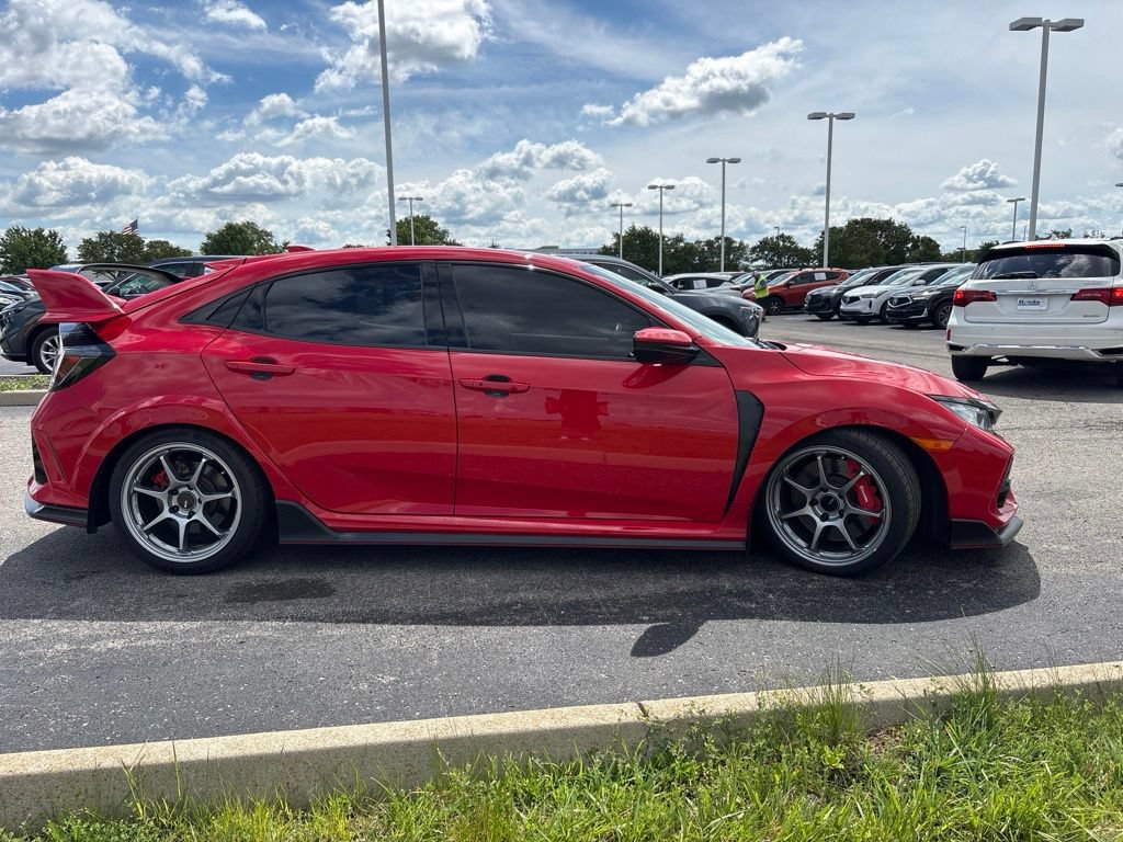 Used 2017 Honda Civic Type R image 12