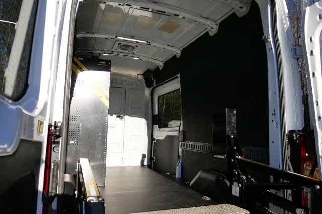 Used 2022 Ford E-Transit 148 High Roof w/ Interior Upgrade Package image 30