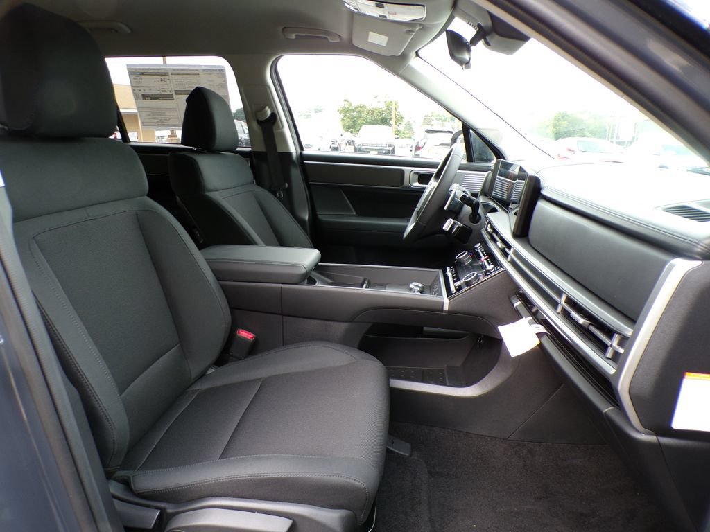 New 2026 Hyundai Santa Fe SE AWD/4WD image 15