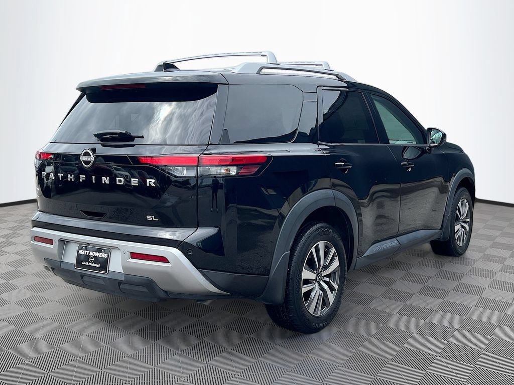 Used 2023 Nissan Pathfinder SL FWD image 5