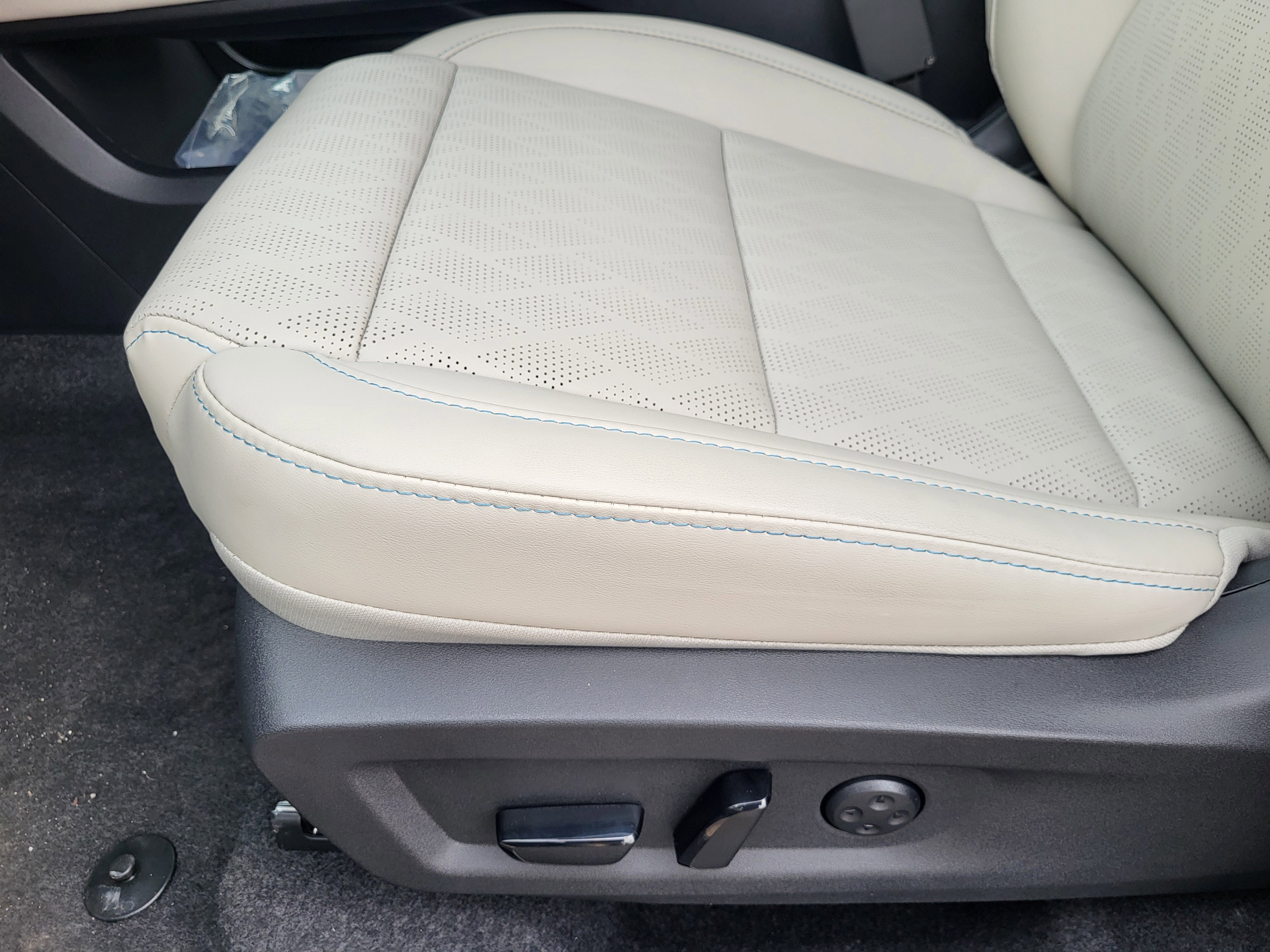 New 2026 Nissan Murano Platinum w/ Cargo Package image 8