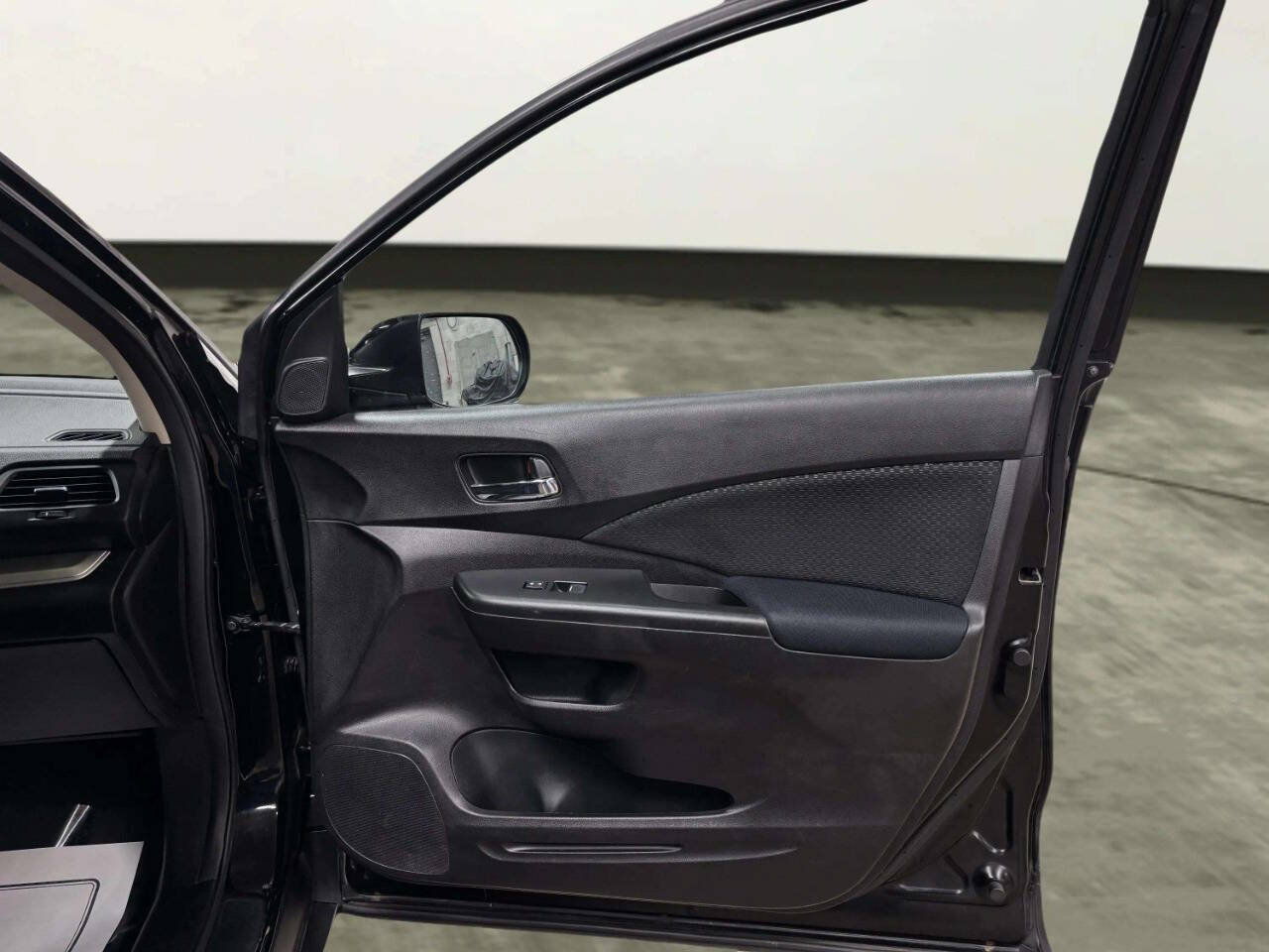 Used 2016 Honda CR-V EX image 19