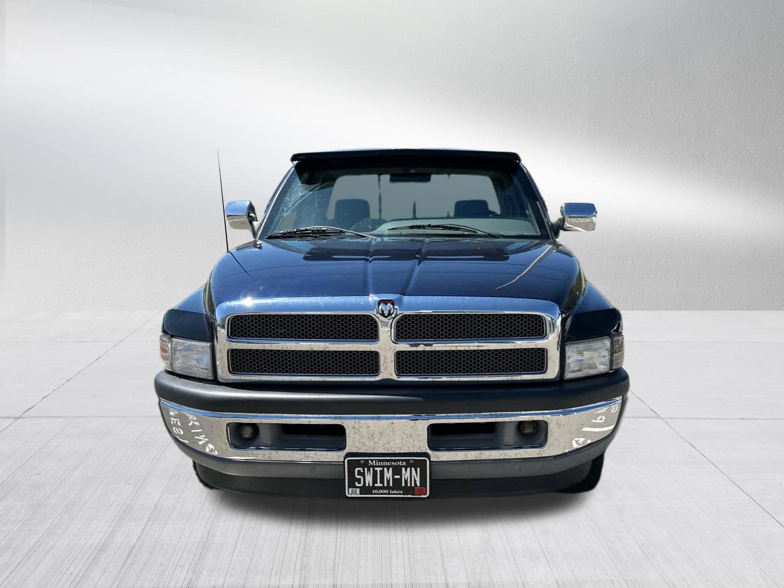 Used 1995 Dodge Ram 1500 Truck 2WD Club Cab image 2