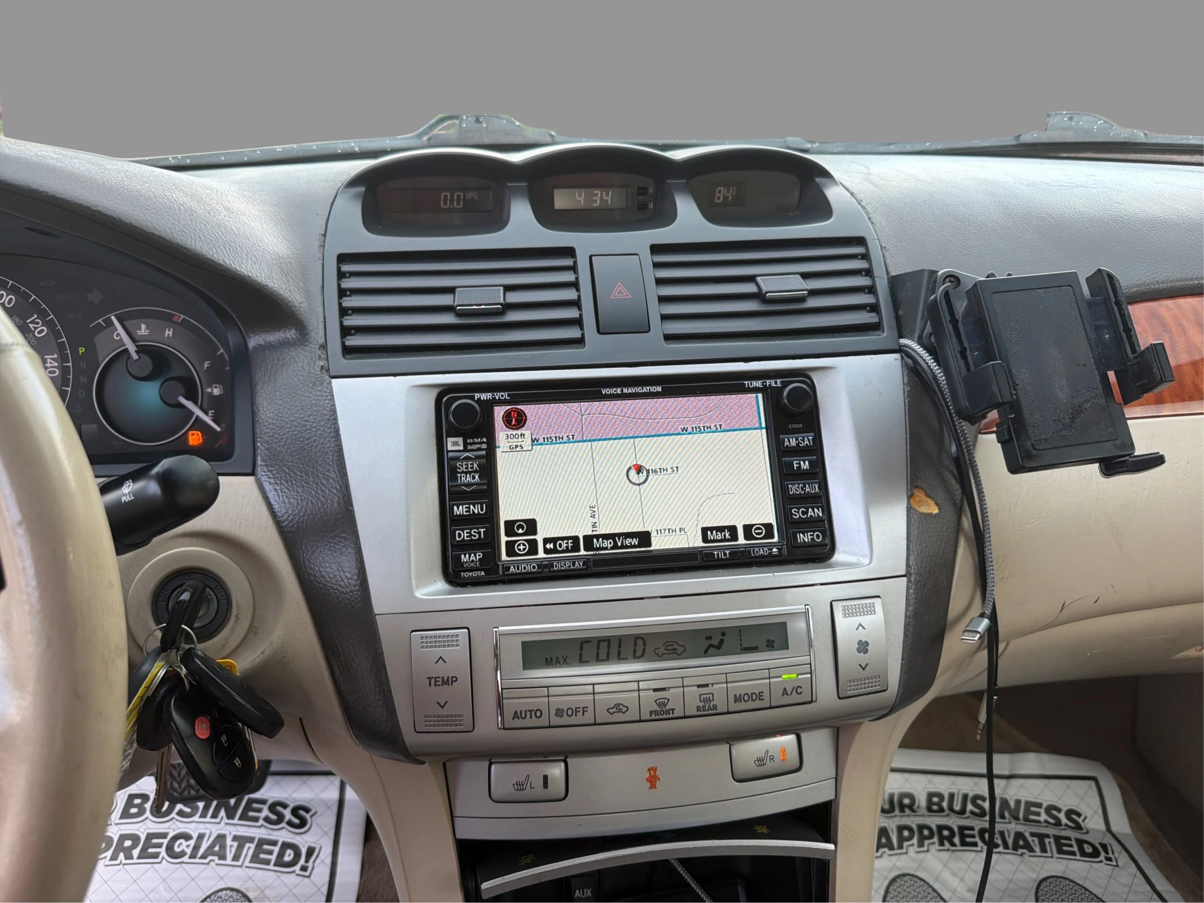 Used 2008 Toyota Solara SLE FWD image 29