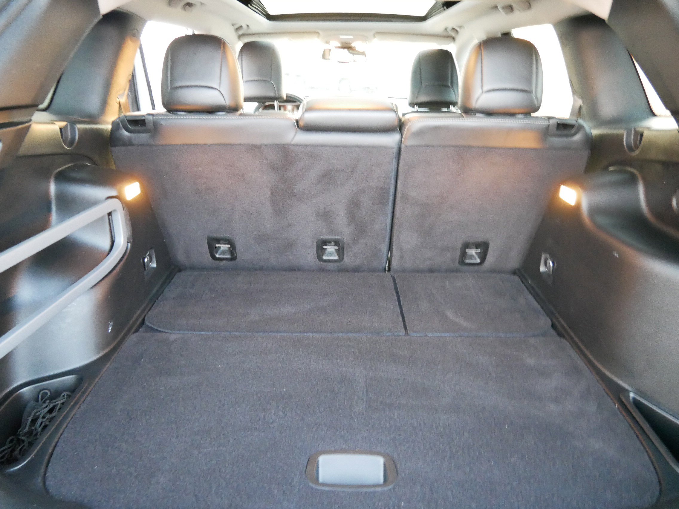 Used 2016 Jeep Cherokee Limited w/ Trailer Tow Group image 10