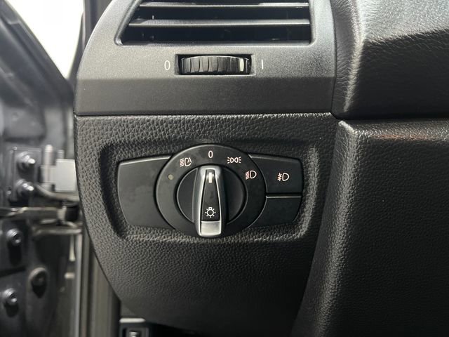 Used 2013 BMW 128i Convertible image 20